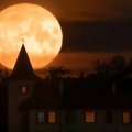 Éclipse lunaire du 28 octobre : Comprendre la Pleine Lune en Taureau et ses répercussions.